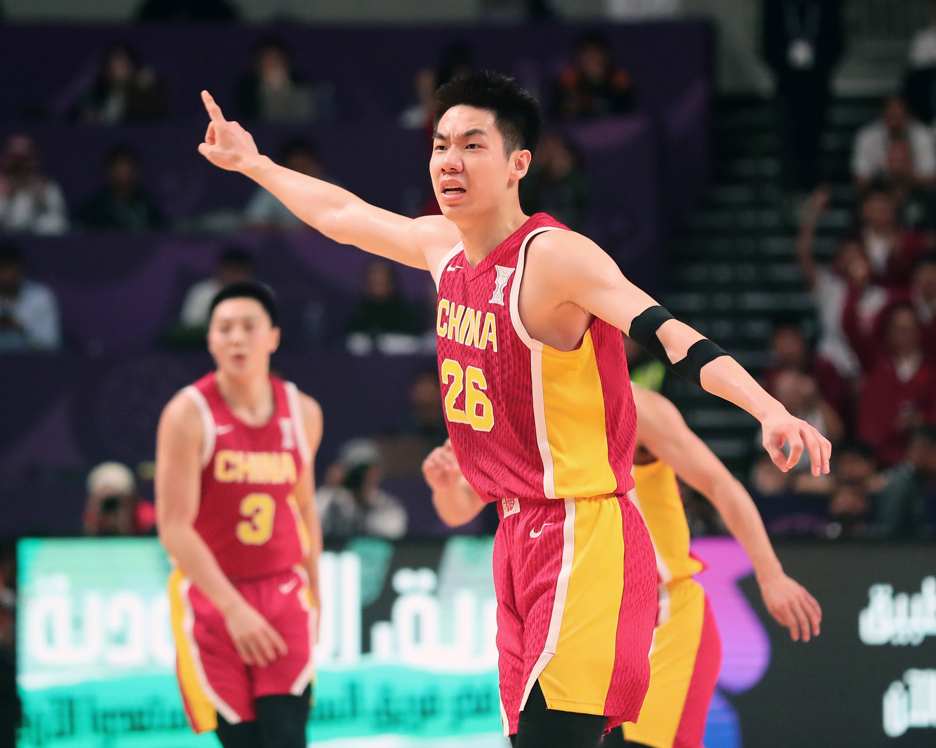 开云体育直播-澳大利亚男篮力克日本男篮，米切尔一己之力扛起全队的简单介绍