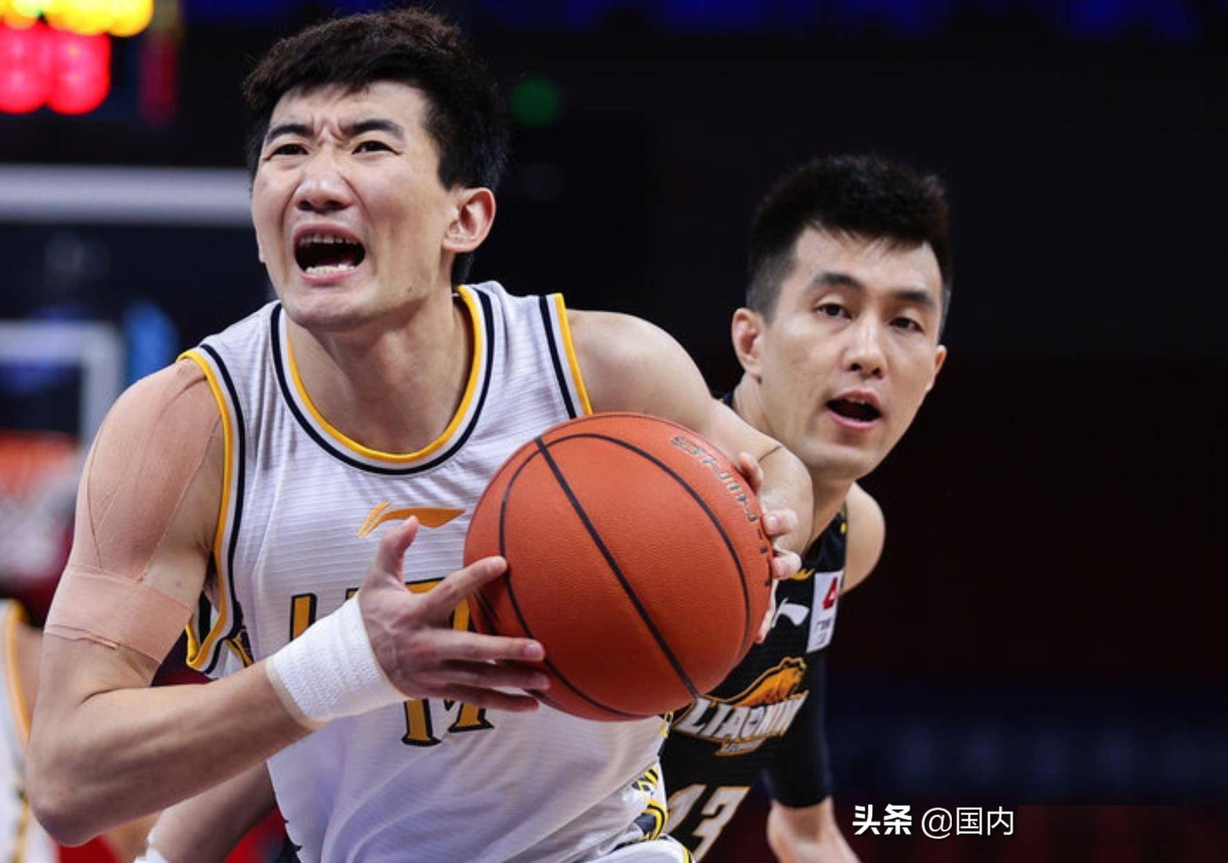 尼日利亚男篮横扫美国男篮,凯尔·库兹马统治全场的简单介绍 尼日利亚男篮横扫美国男篮,凯尔·库兹马统治全场的简单介绍