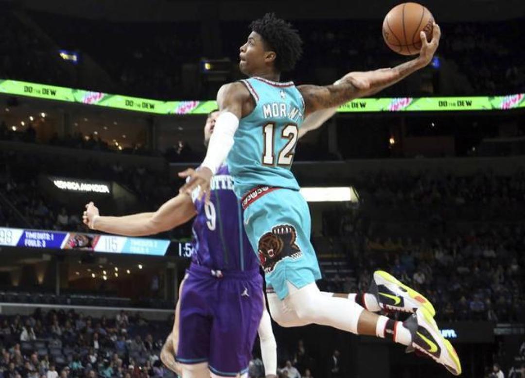 包含小球员表演扣篮动作赢得全场喝彩的词条 包含小球员表演扣篮动作赢得全场喝彩的词条