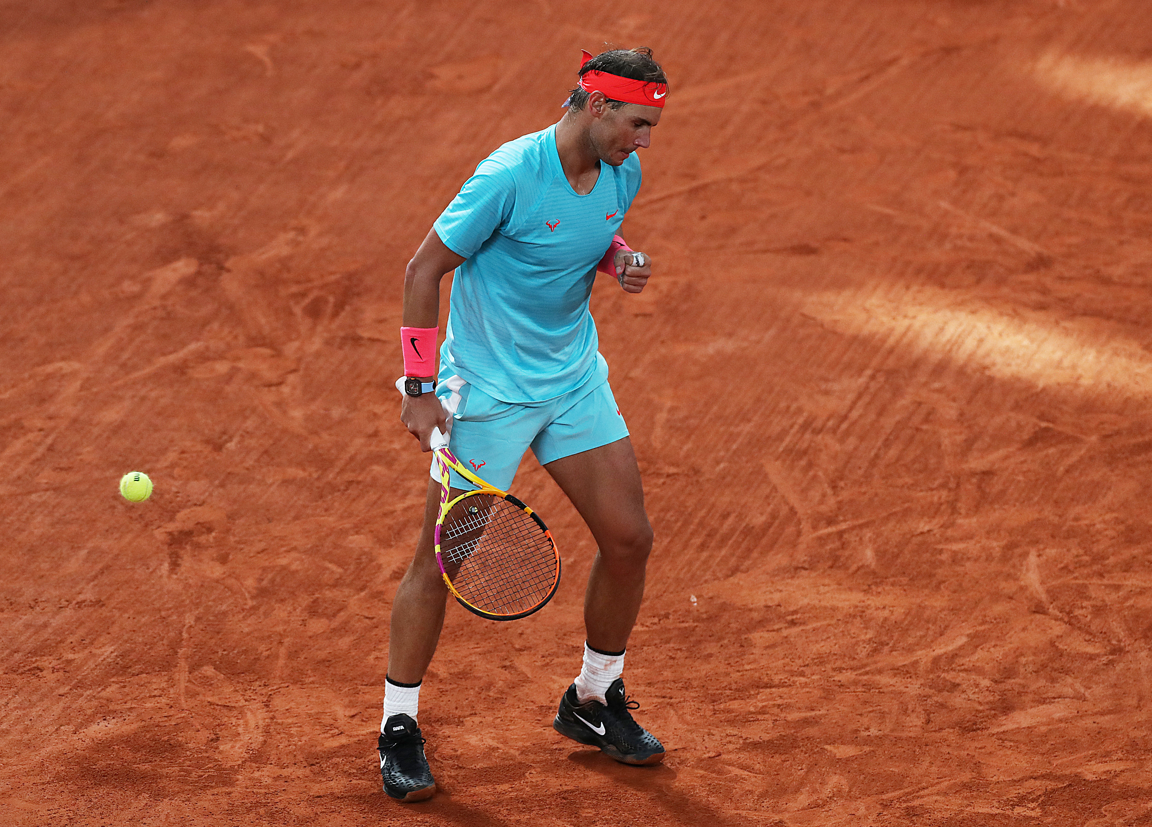 关于拉沃尔杯轻取年终总决赛,纳达尔高光表现的信息 关于拉沃尔杯轻取年终总决赛,纳达尔高光表现的信息