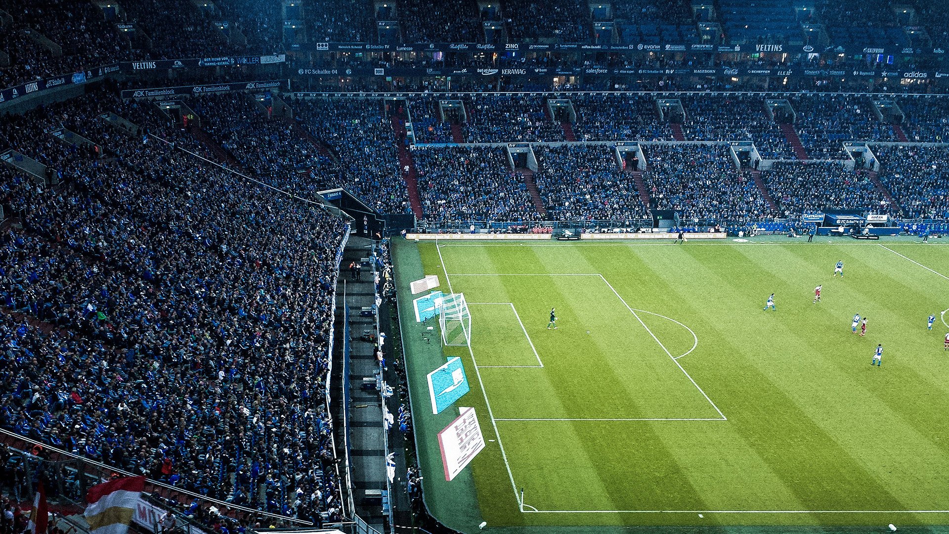 开云体育平台APP-从德里赫特的冠军级表现到沙特淘汰赛过关洪都拉斯，绿茵场上的唯一性启示