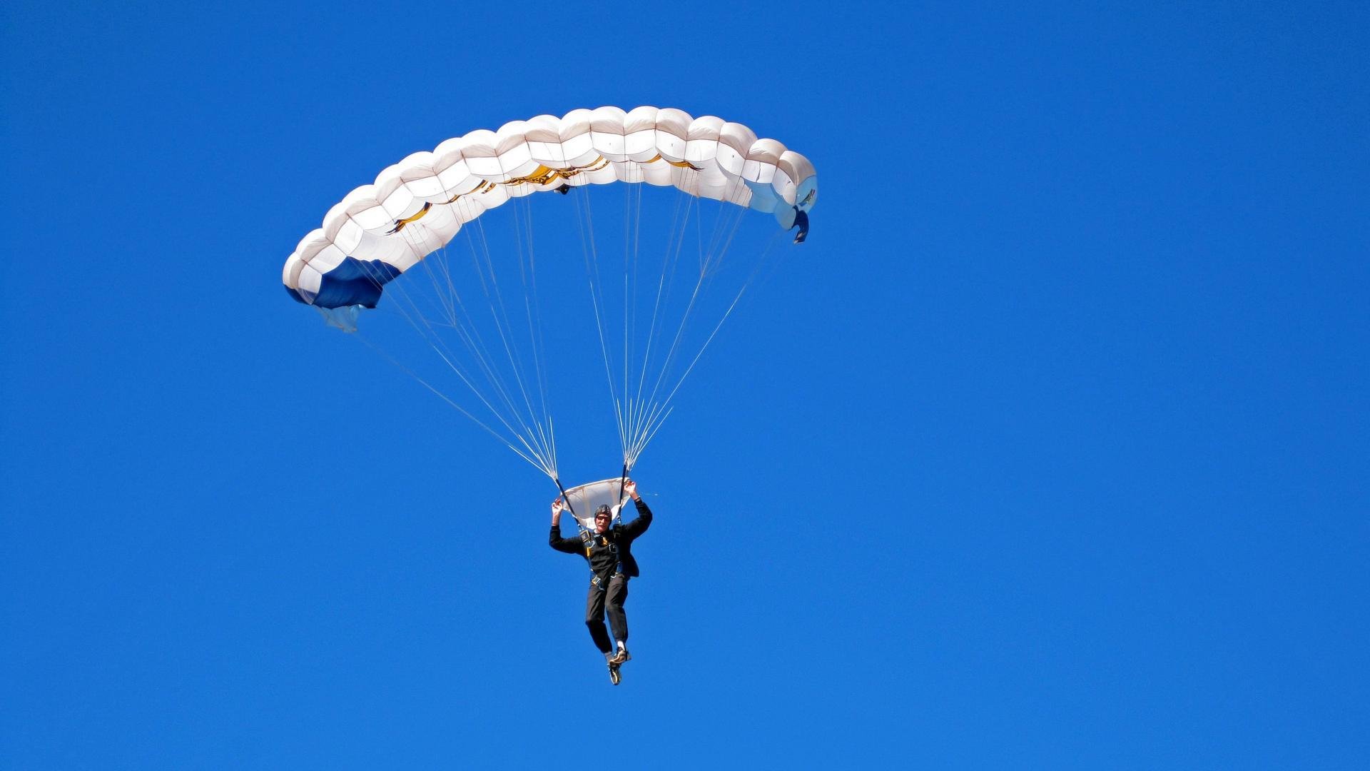 波尔传奇之夜，法国队史诗翻盘德国队，老将刷新纪录书写历史